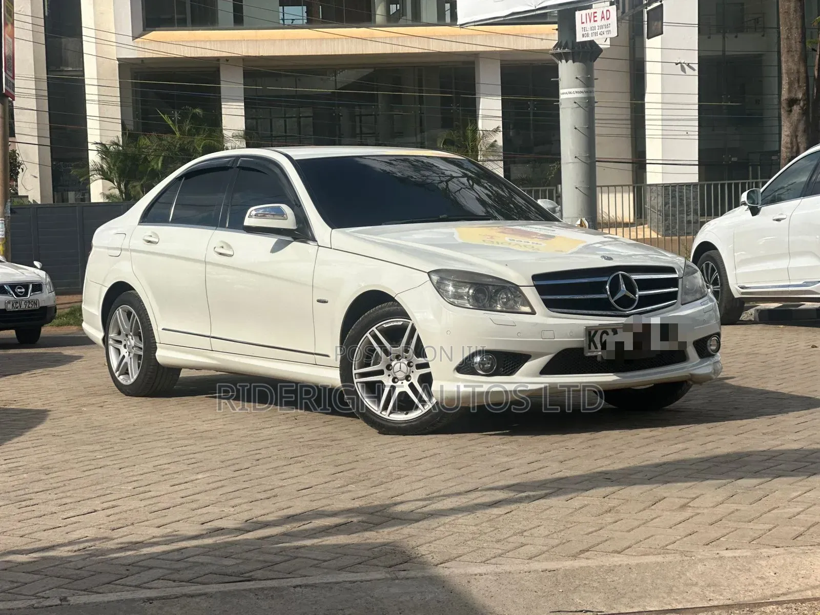 Mercedes-Benz C200 2007 White
