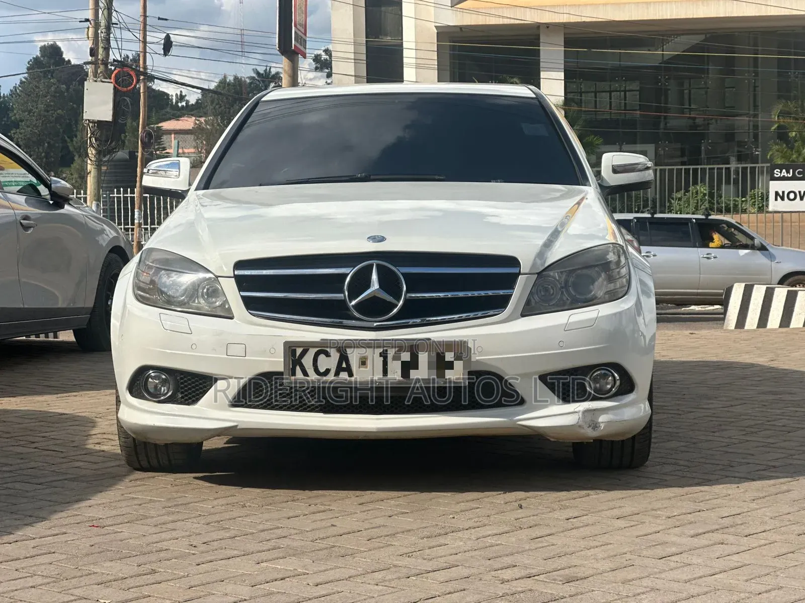 Mercedes-Benz C200 2007 White