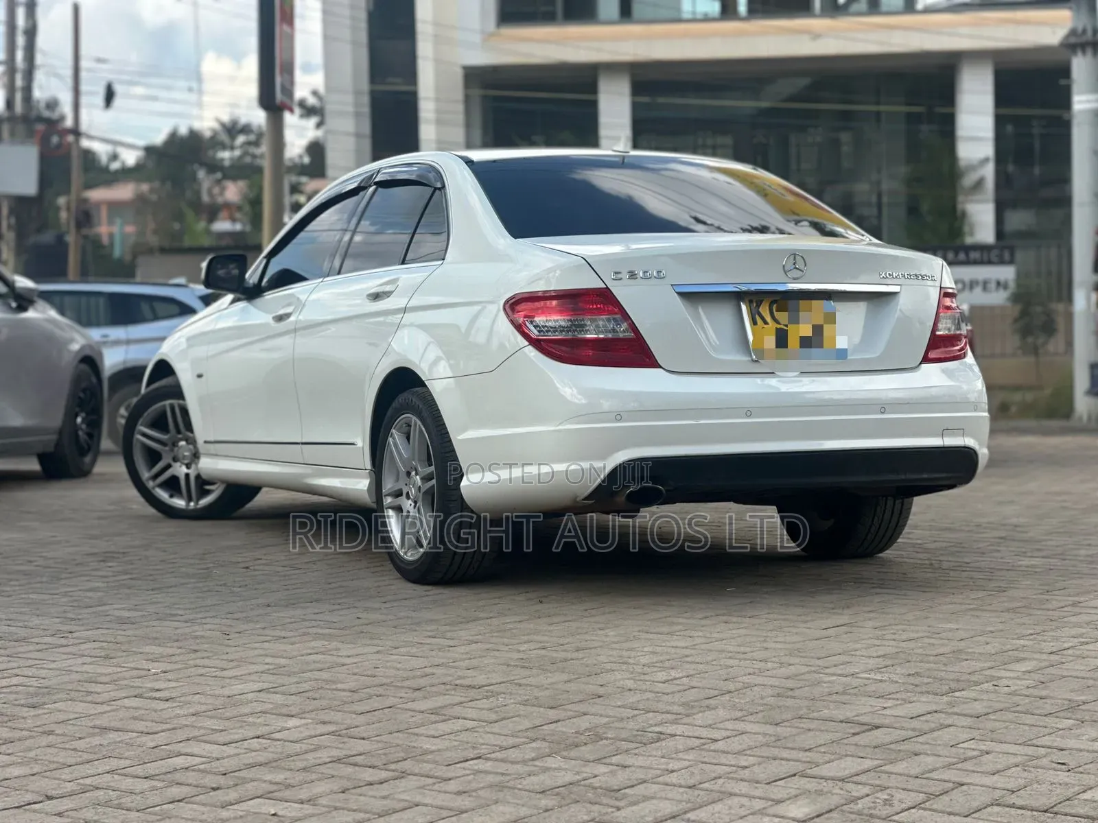 Mercedes-Benz C200 2007 White