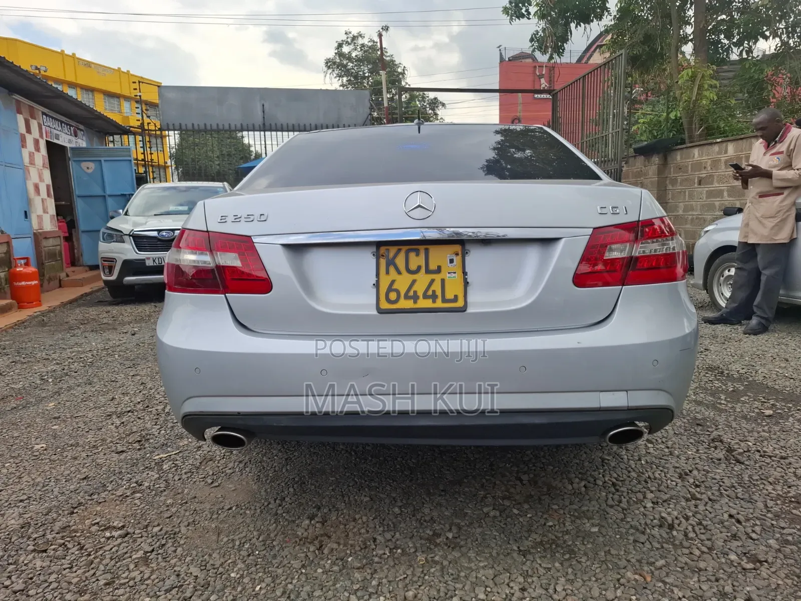 Mercedes-Benz E250 2011 Silver