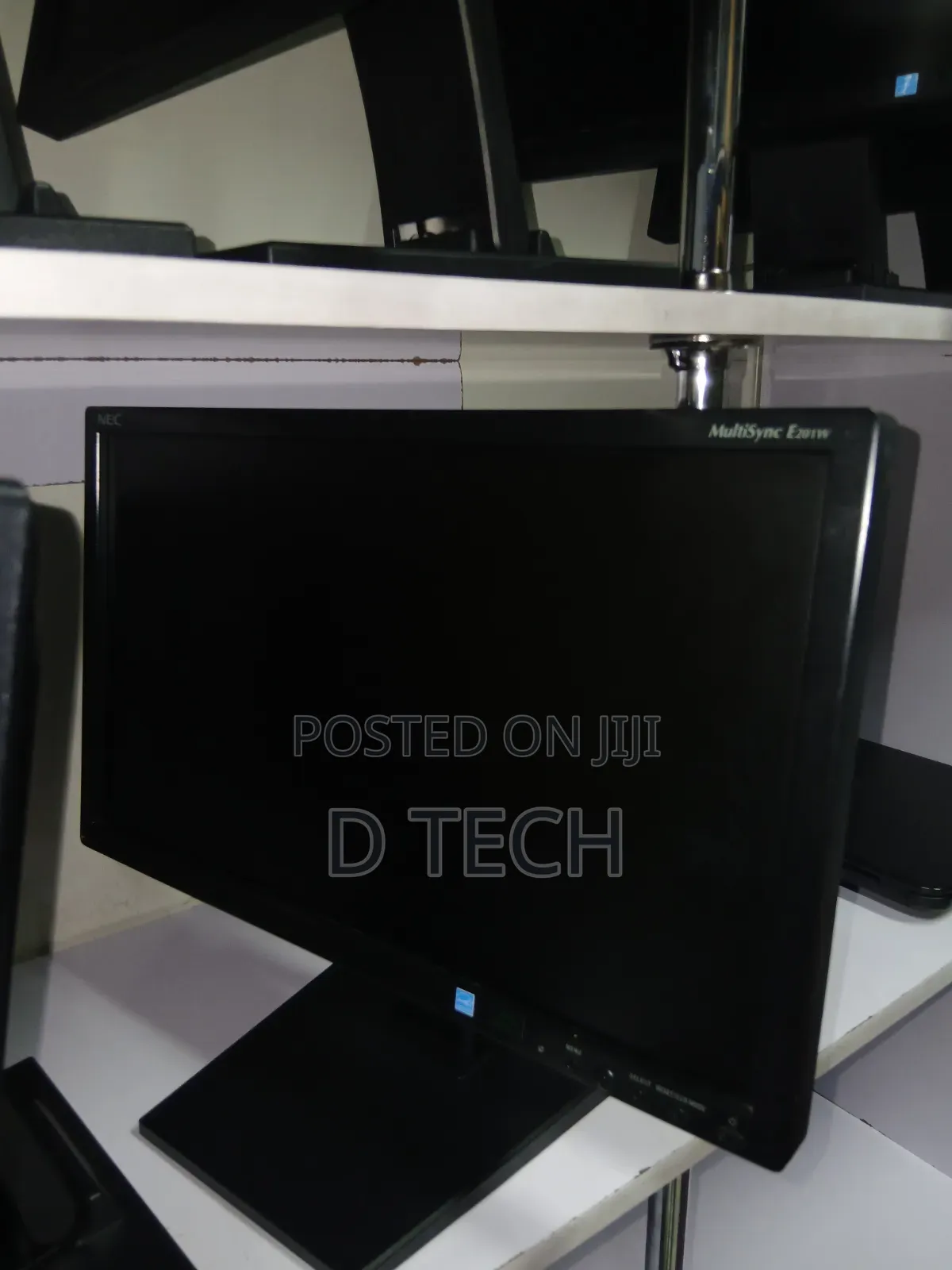 Nec E201w 20 Inch Monitor 
LCD Stretch TFT
Vga/Display/Dvi