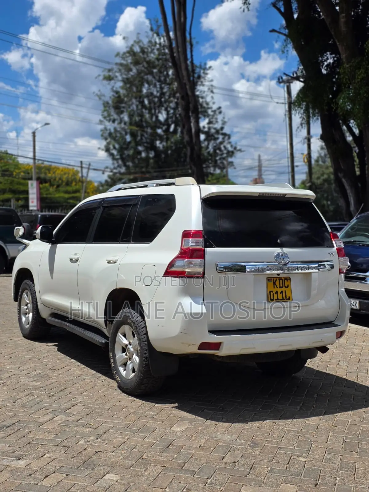 Toyota Land Cruiser Prado 2015 White