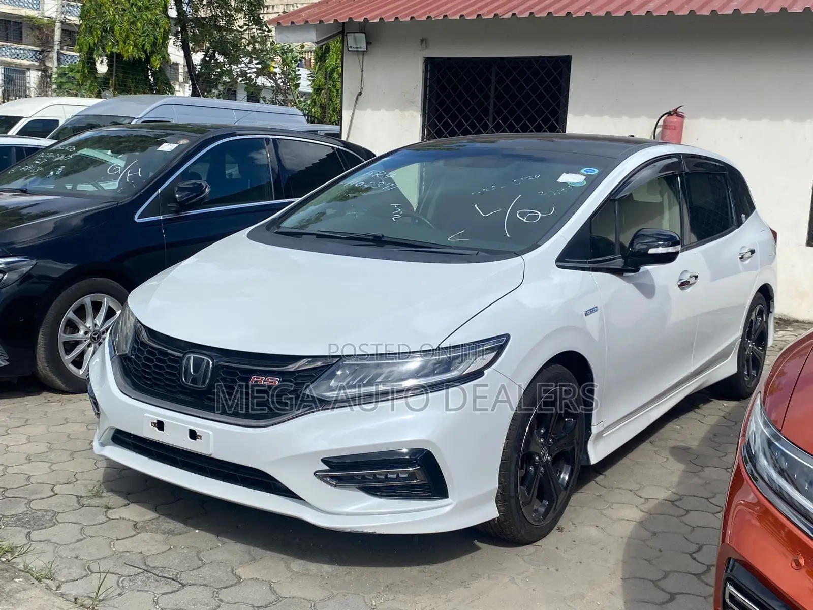 Honda Jade 2019 White