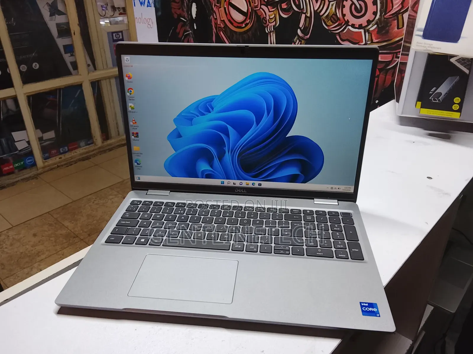 Laptop Dell Latitude 5520 8GB Intel Core i5 SSD 512GB