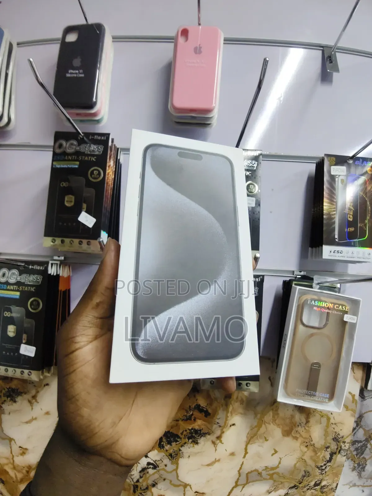 New Apple iPhone 15 Pro Max 256 GB Silver