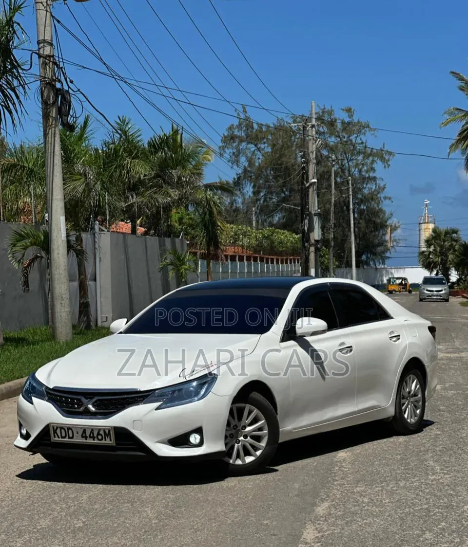 Toyota Mark X 2014 White