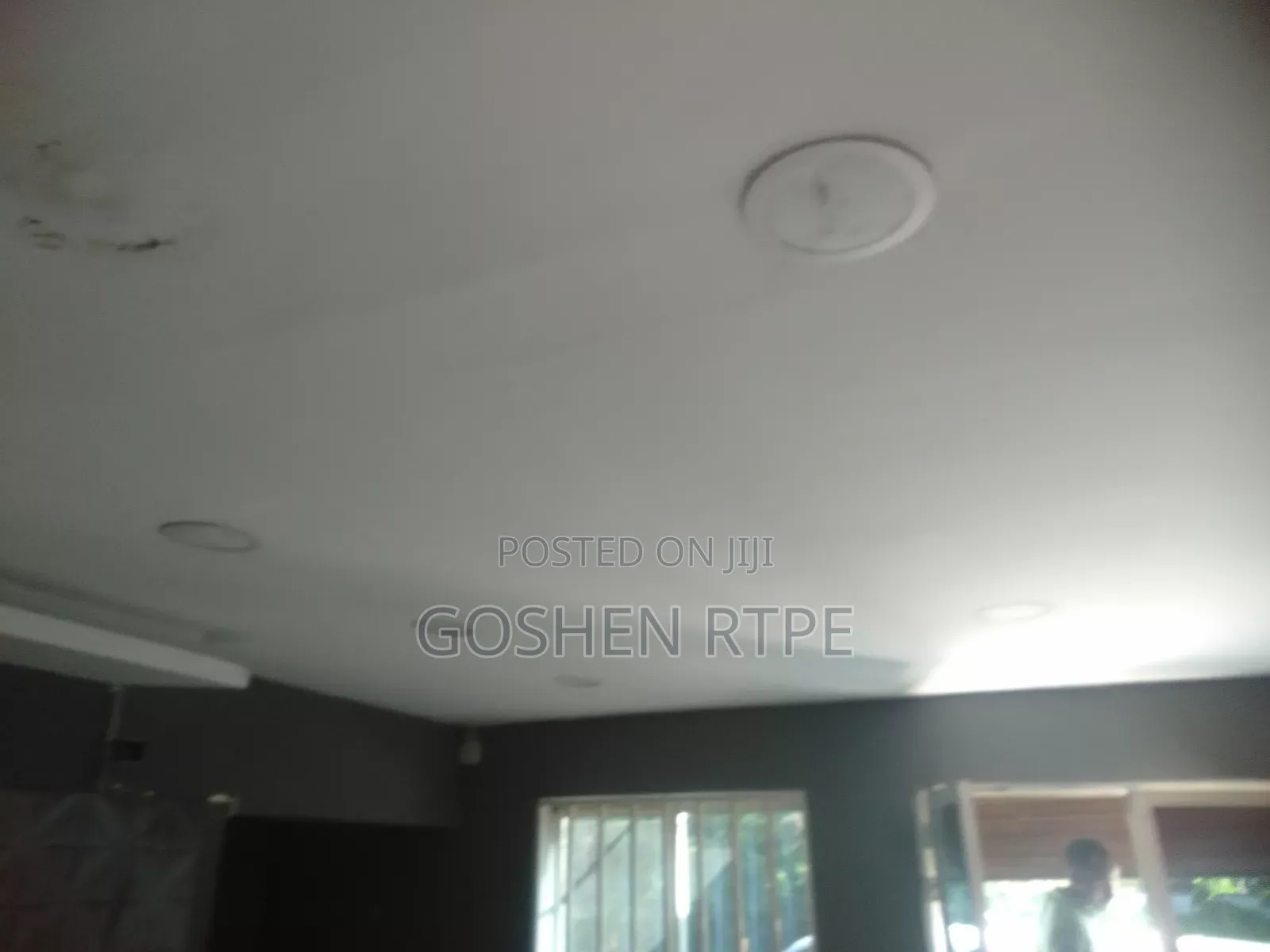 Fabulous Shop/Office to Let at Mbaraki Mombasa City (Island)