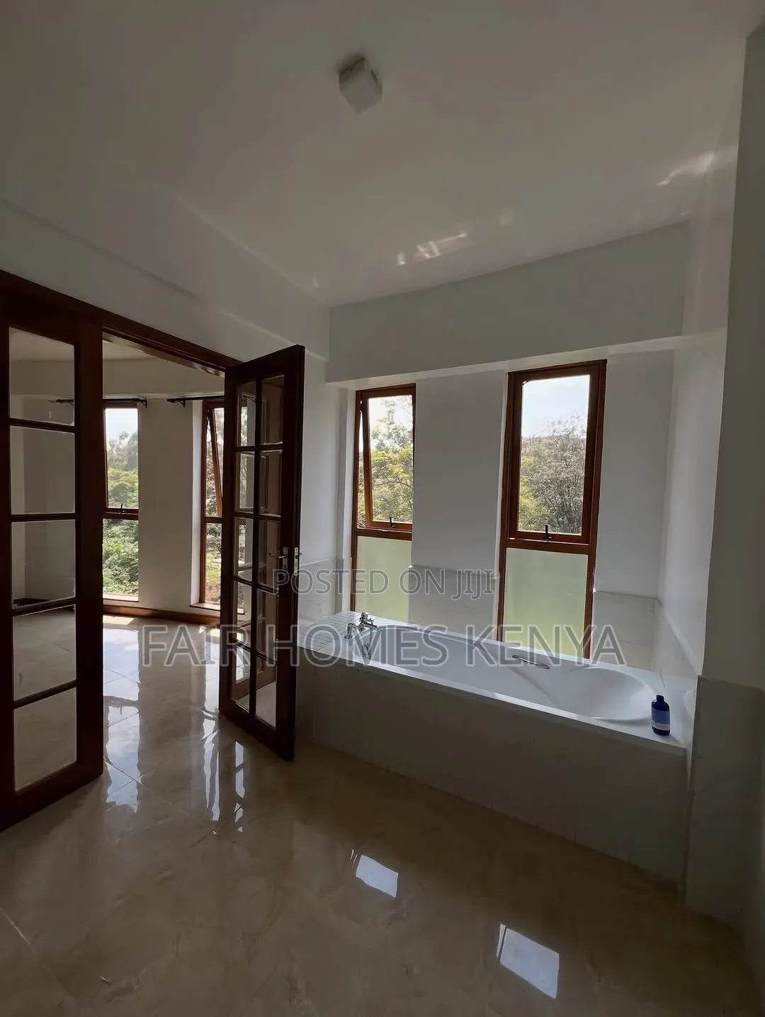 3bdrm Apartment in Riara Road, Valley Arcade for rent
