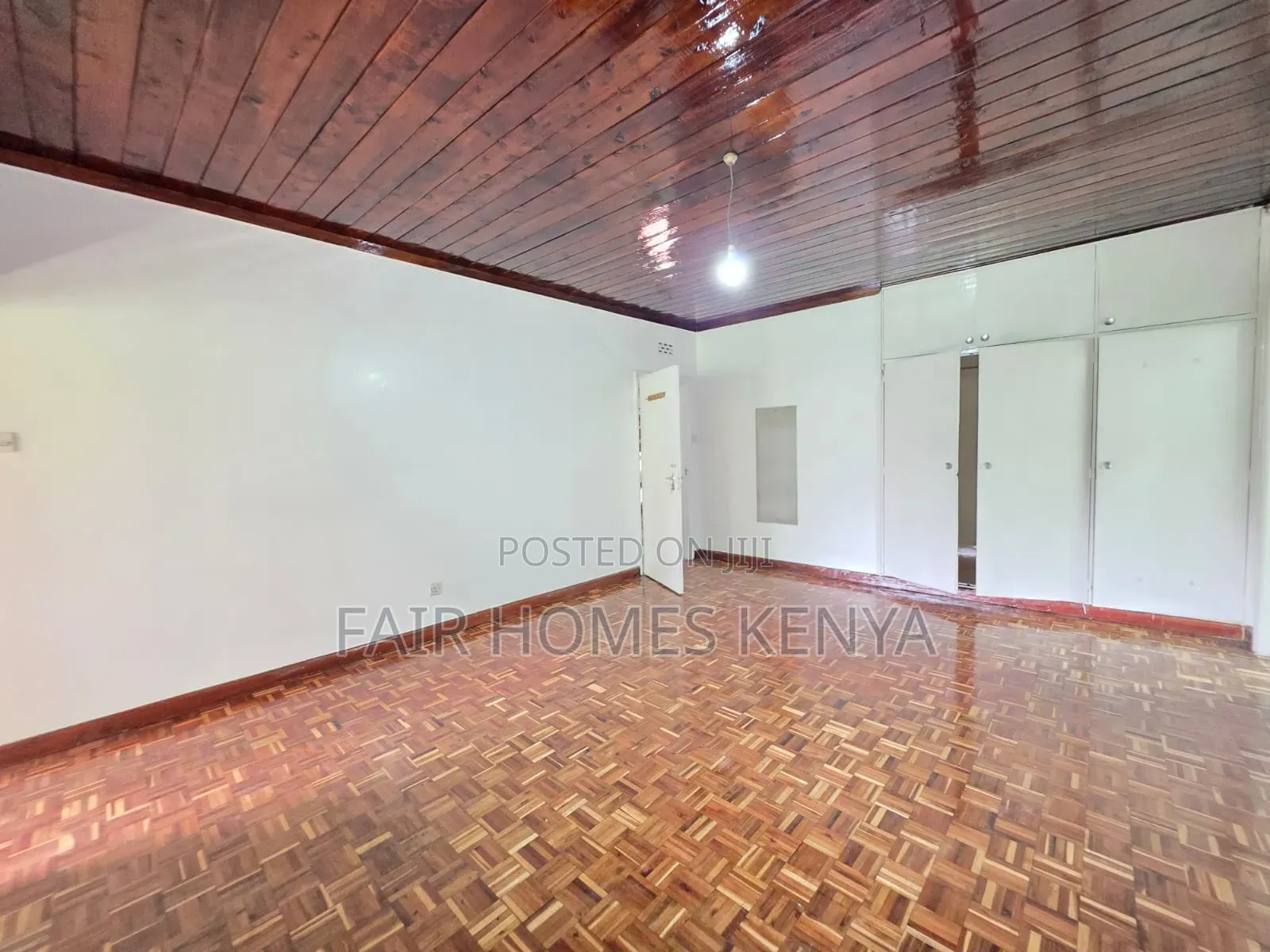 5bdrm House in Manyani East, Muthangari for rent