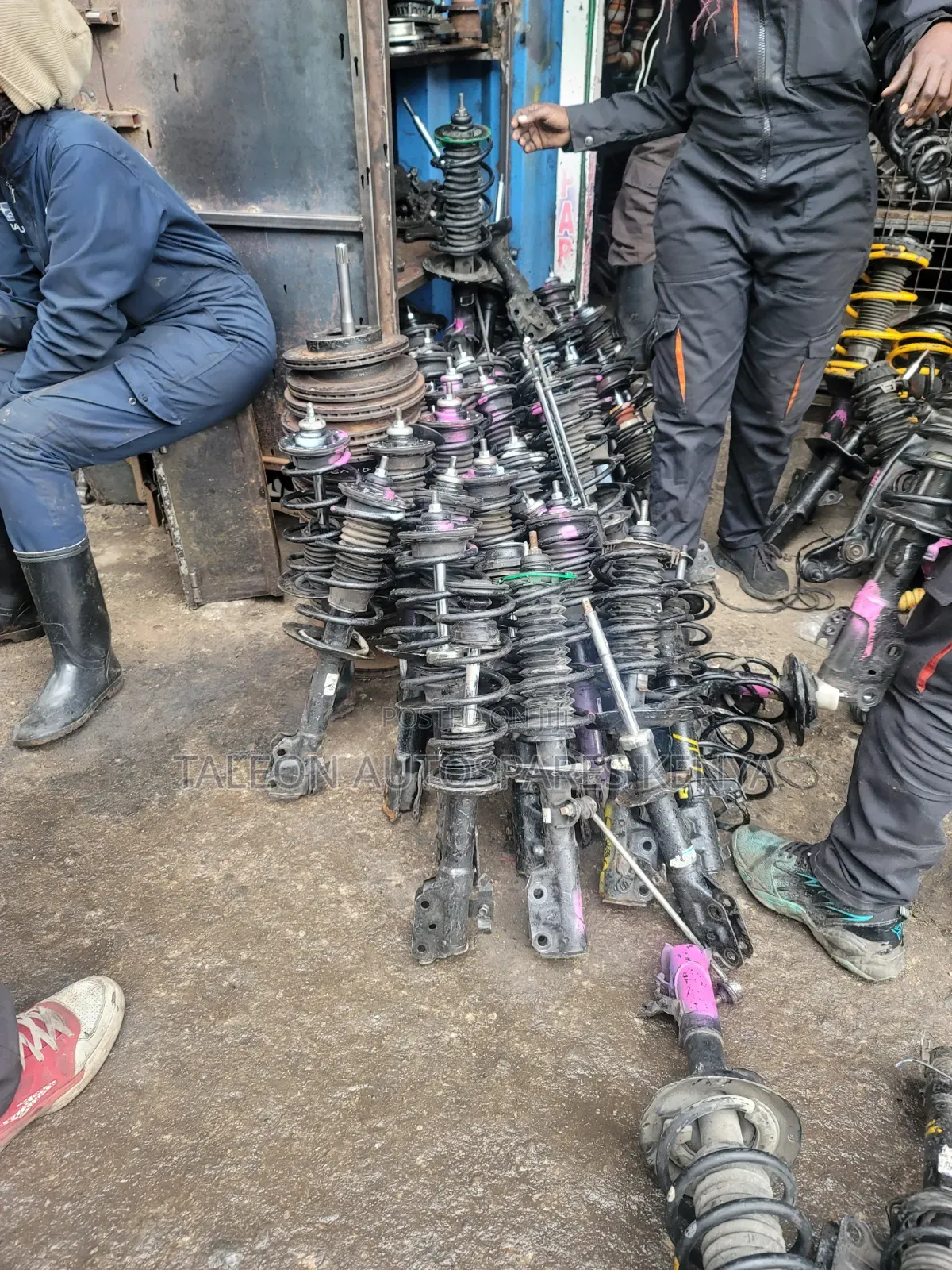Toyota Vitz,Aqua,Belta,Ractis,Sienta,Fielder161,Axio161 Complete Shock