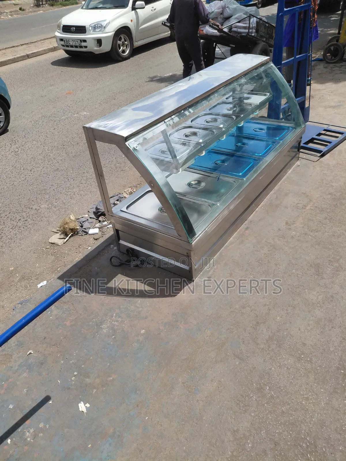 Food Display Without Stand