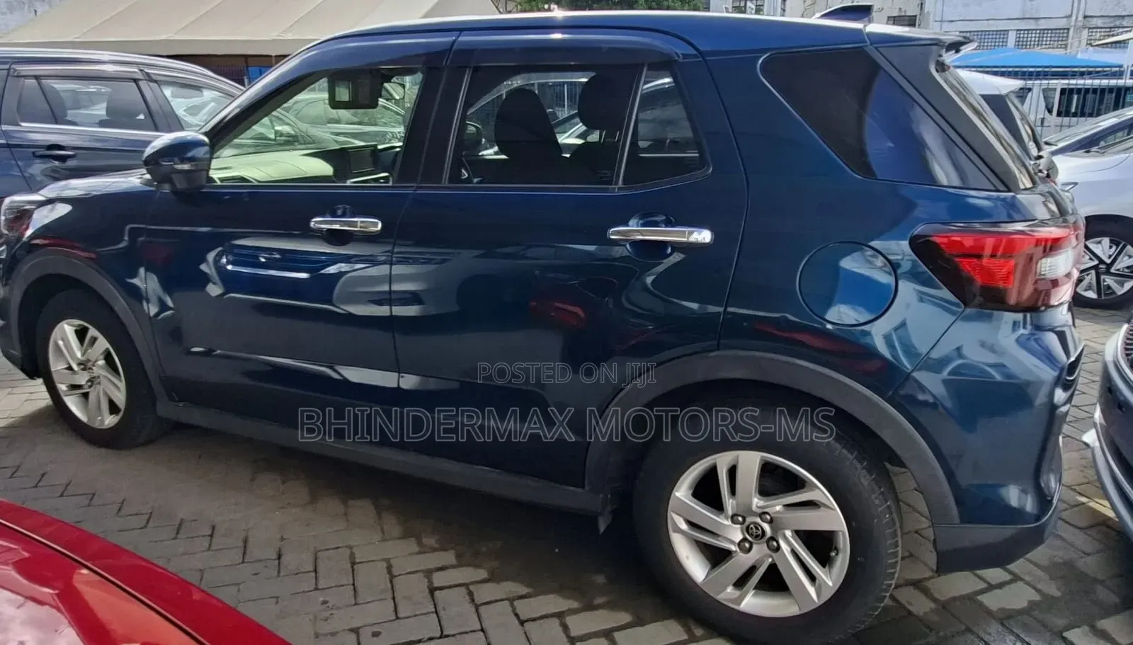 Toyota Raize 2019 Blue