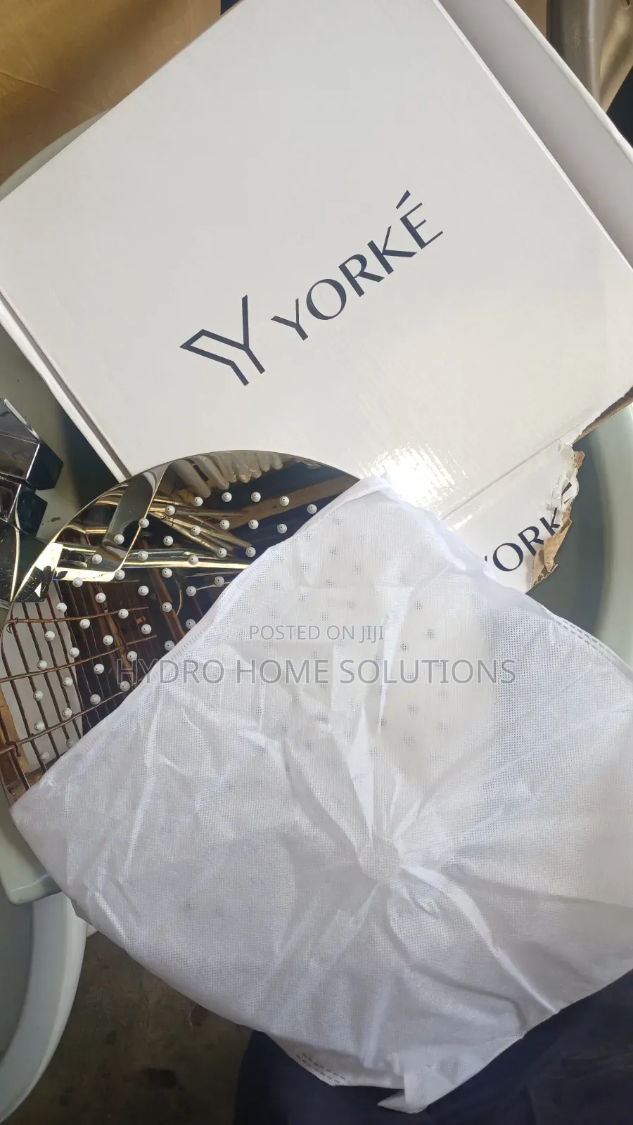 Pure Quality Silver Shower Head