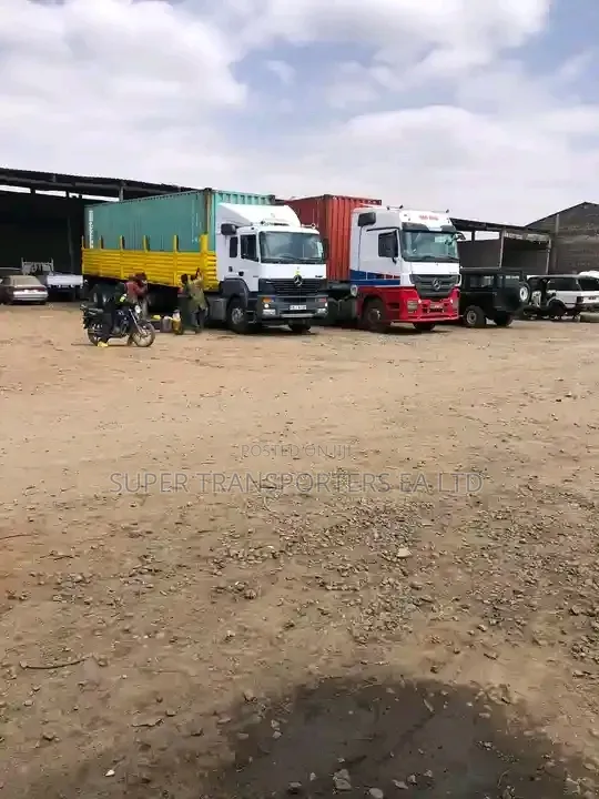 Laikipia to Nairobi Cargo Transport Trailers for Logistics Jobs.