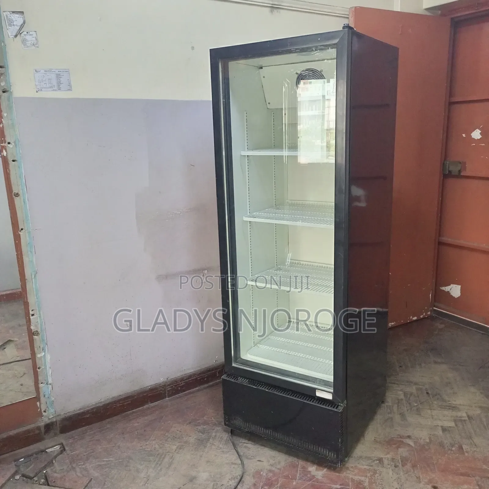 400l Black $White Fridge