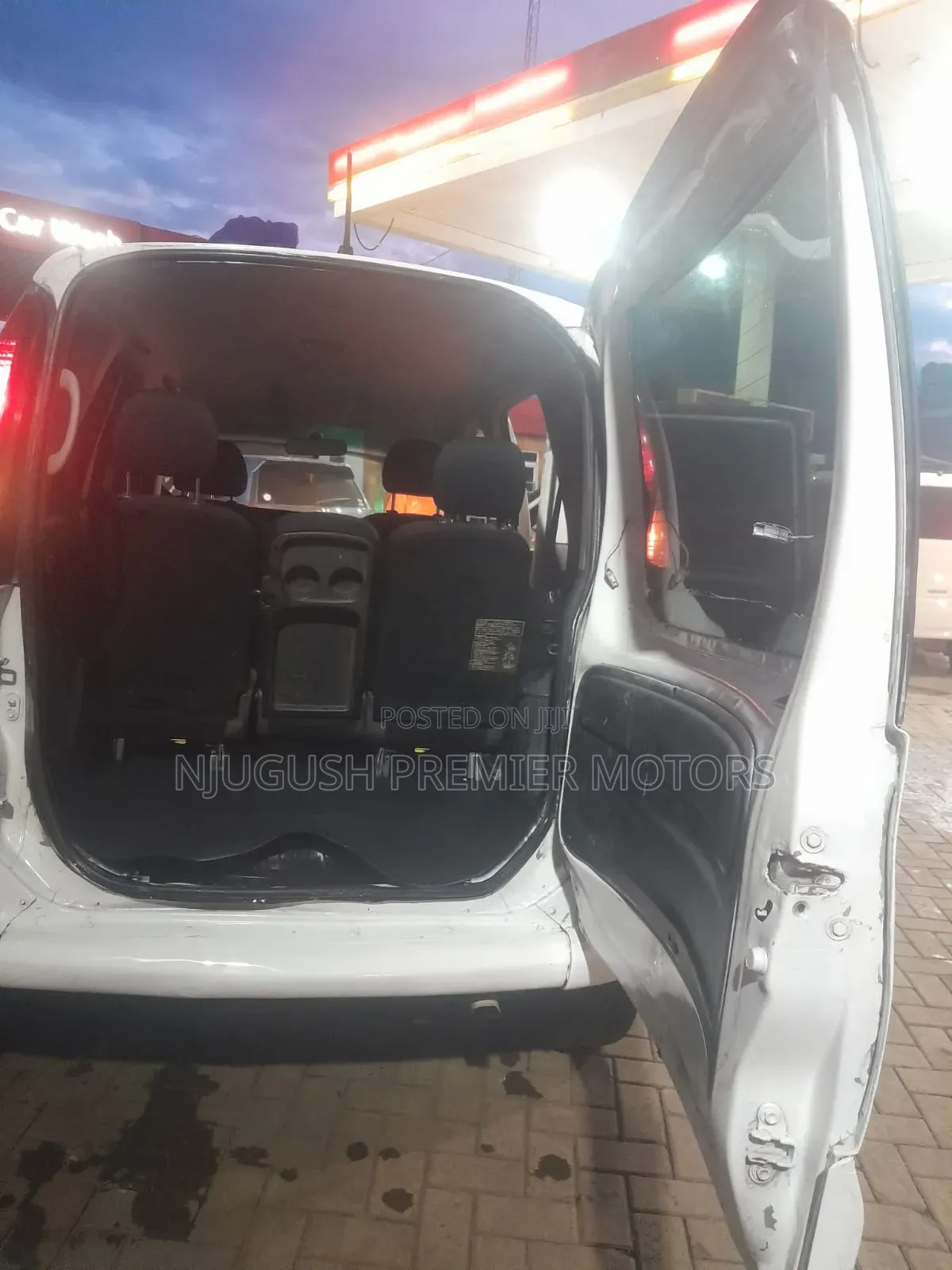 Toyota Fun Cargo 2003 White