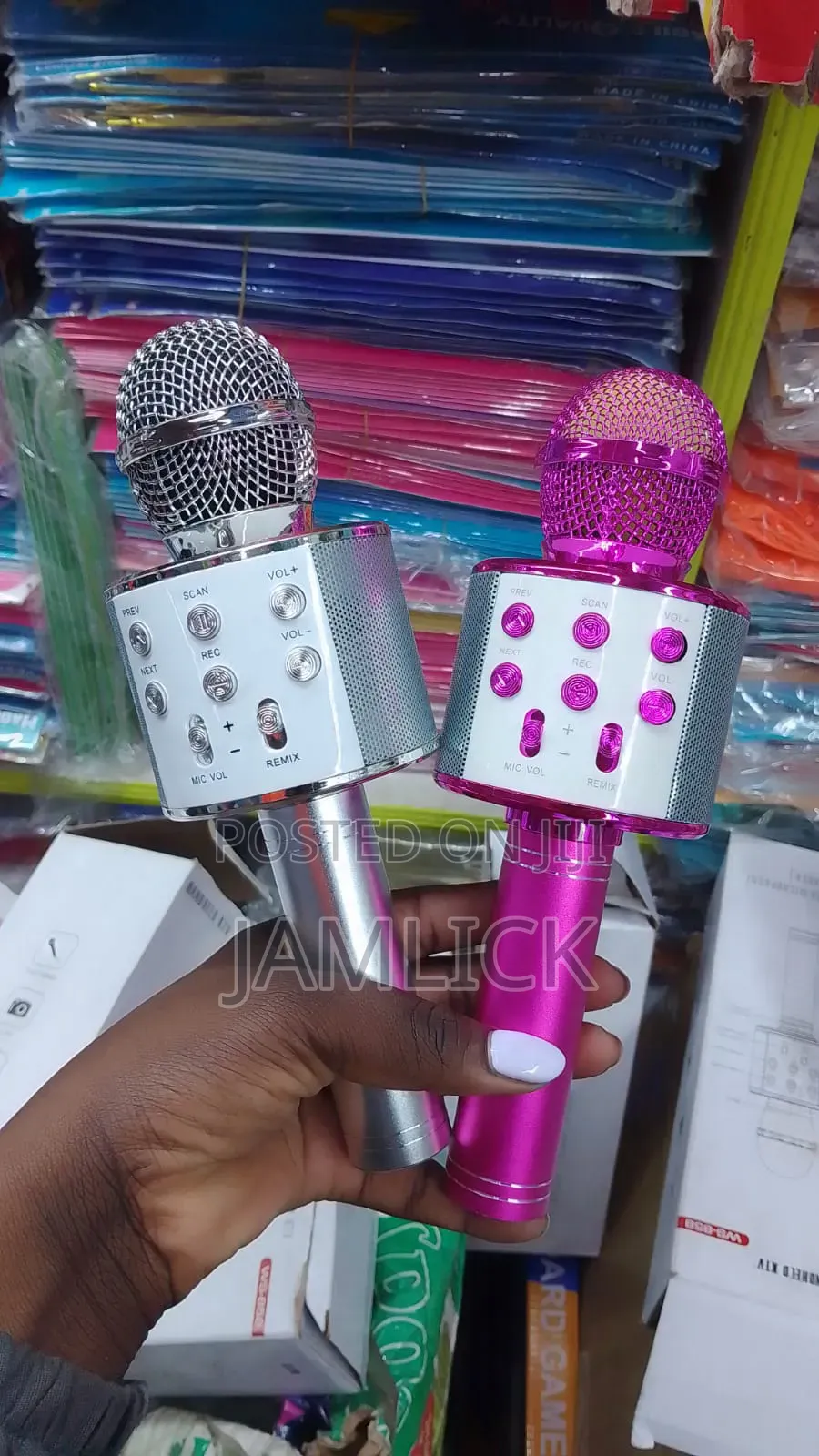 Rechargeable Microphone With Speaker - Km
