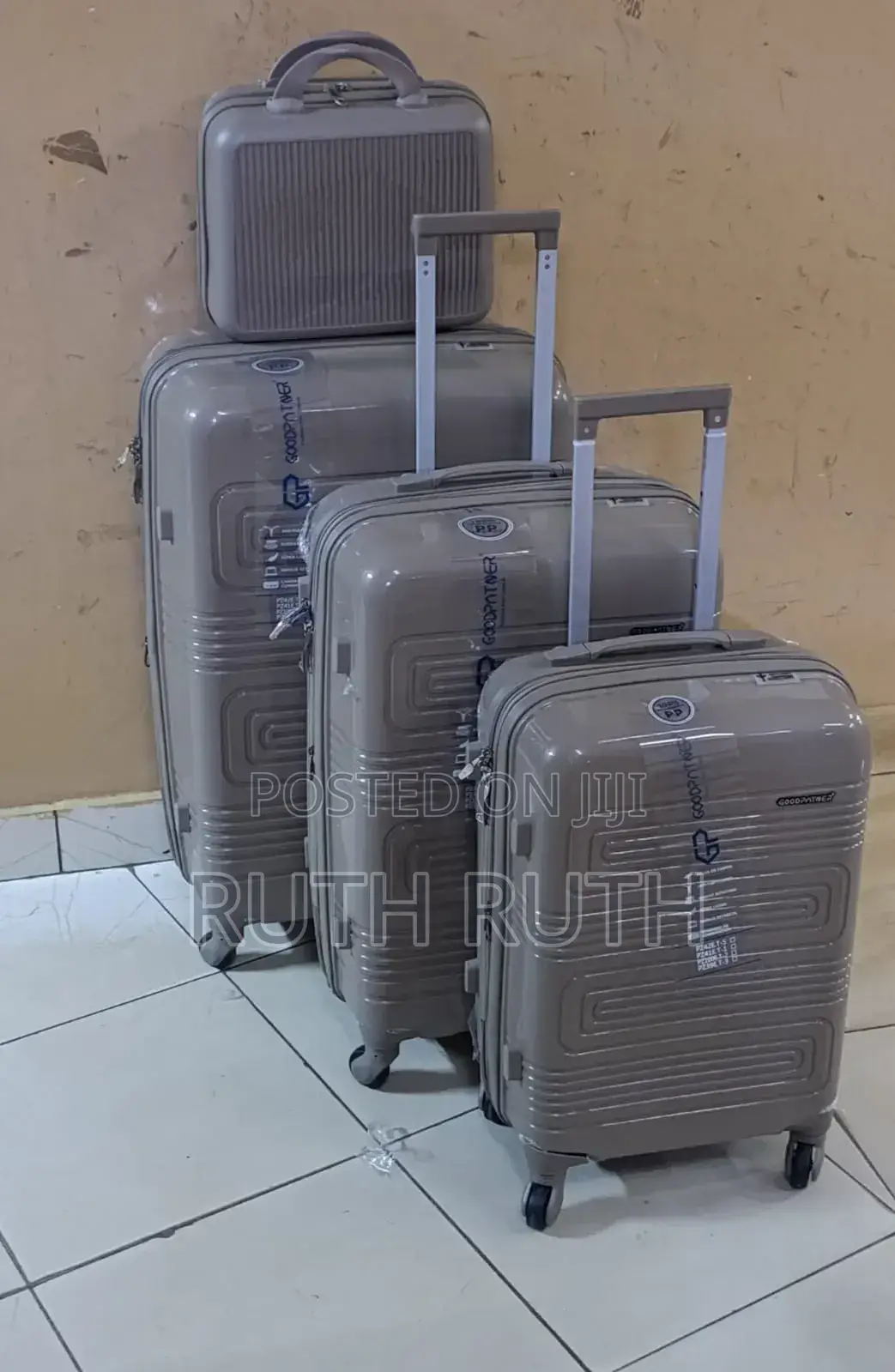 4 in 1 Unbreakable Rubber Suitcase Big Size