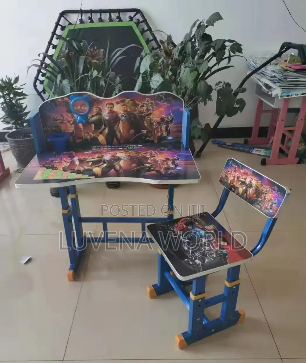 Cartoon Thed Study Table
