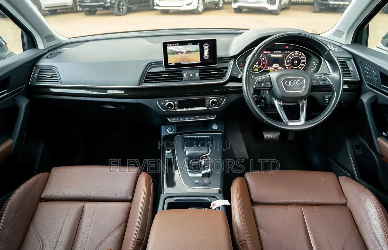 Audi Q5 2.0T Premium AWD quattro 2019 Green