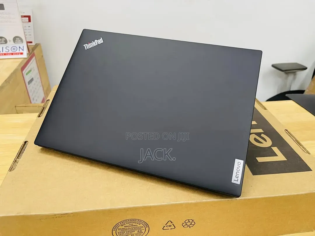 Laptop Lenovo ThinkPad T14 G4 32GB Intel Core i7 SSD 512GB