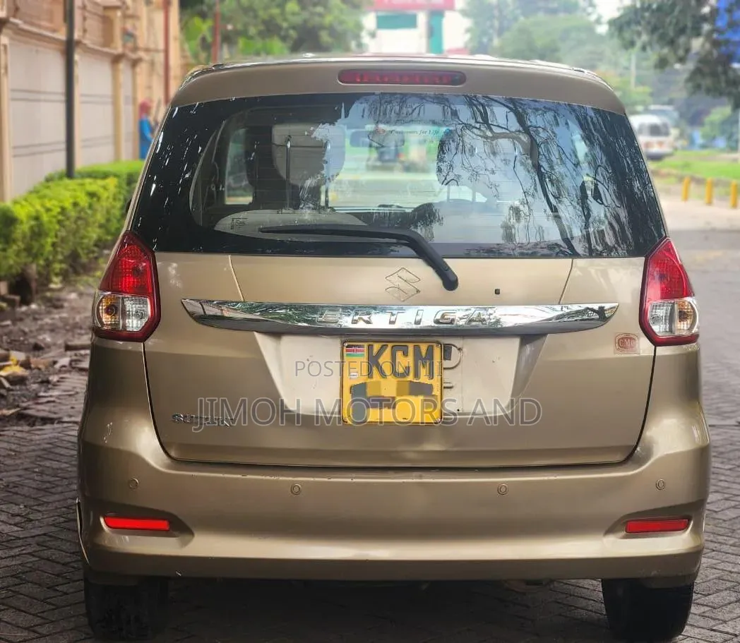 Suzuki Ertiga 2014 Gold