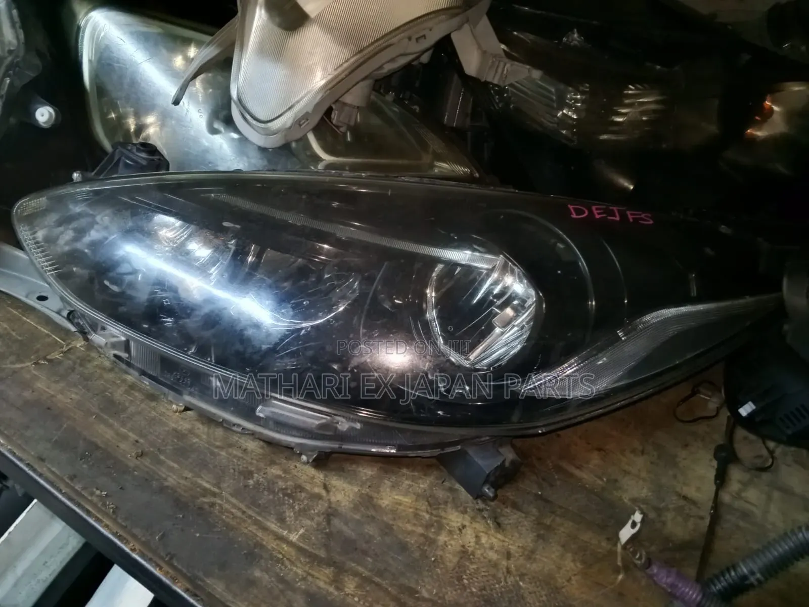 Mazda Demio De Left Headlight Non-Xenon 2007–2014 Original Ex-Japan