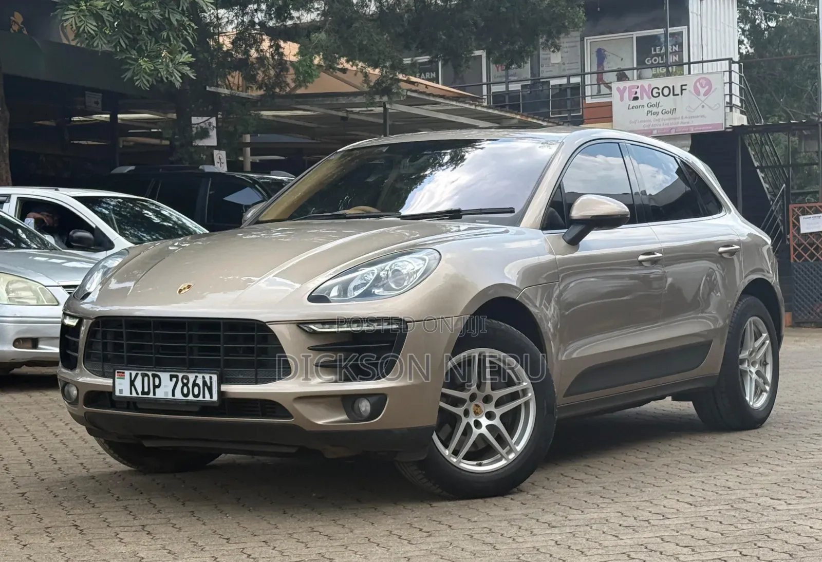 Porsche Macan 2017 Brown