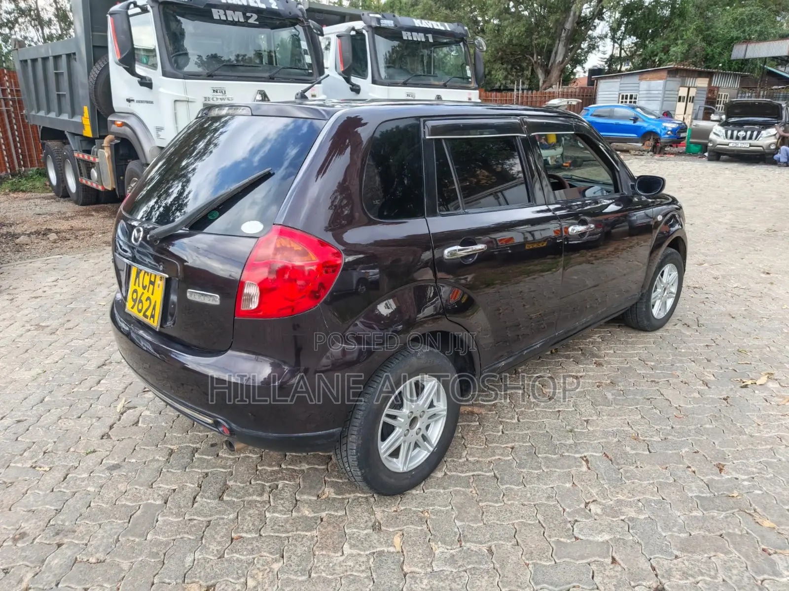 Mazda Verisa 2010 Brown