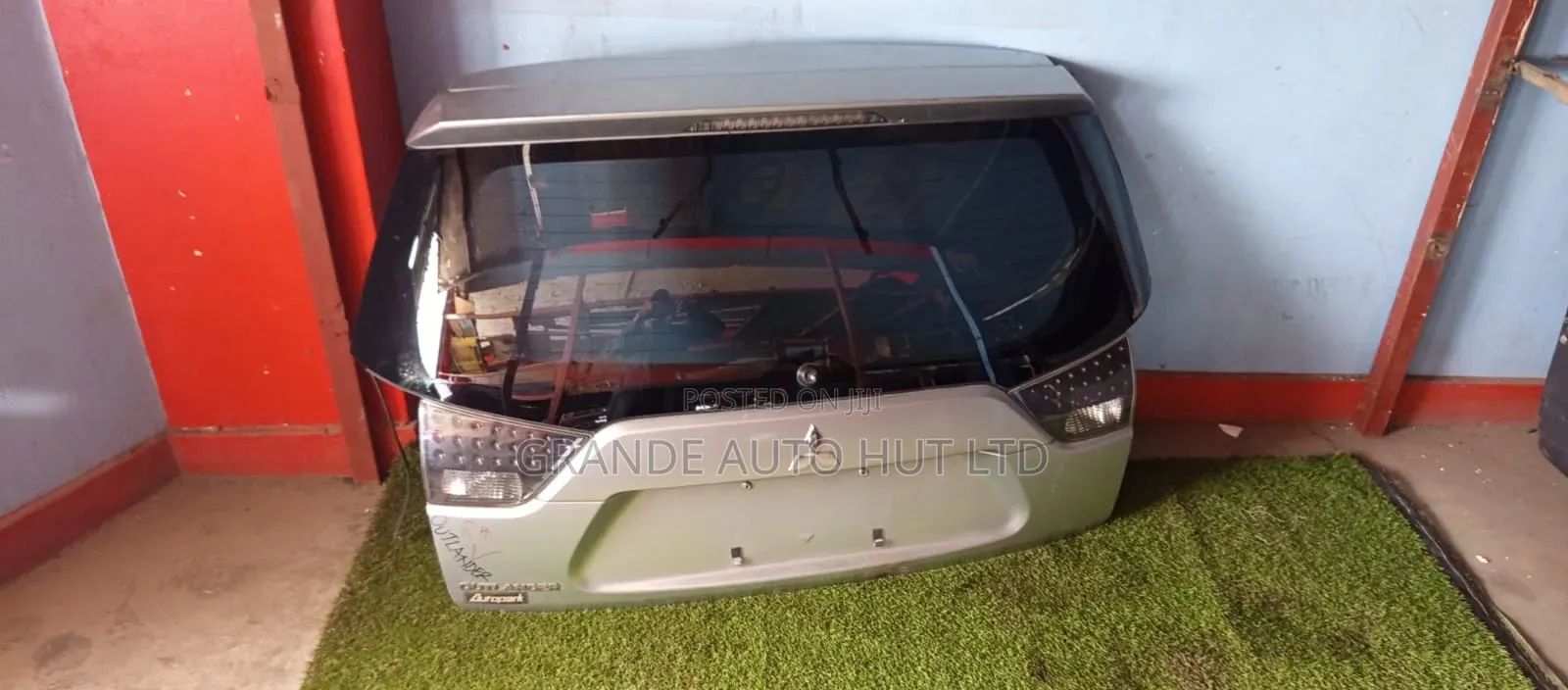 Mitsubishi Outlander Boot/Tailgate