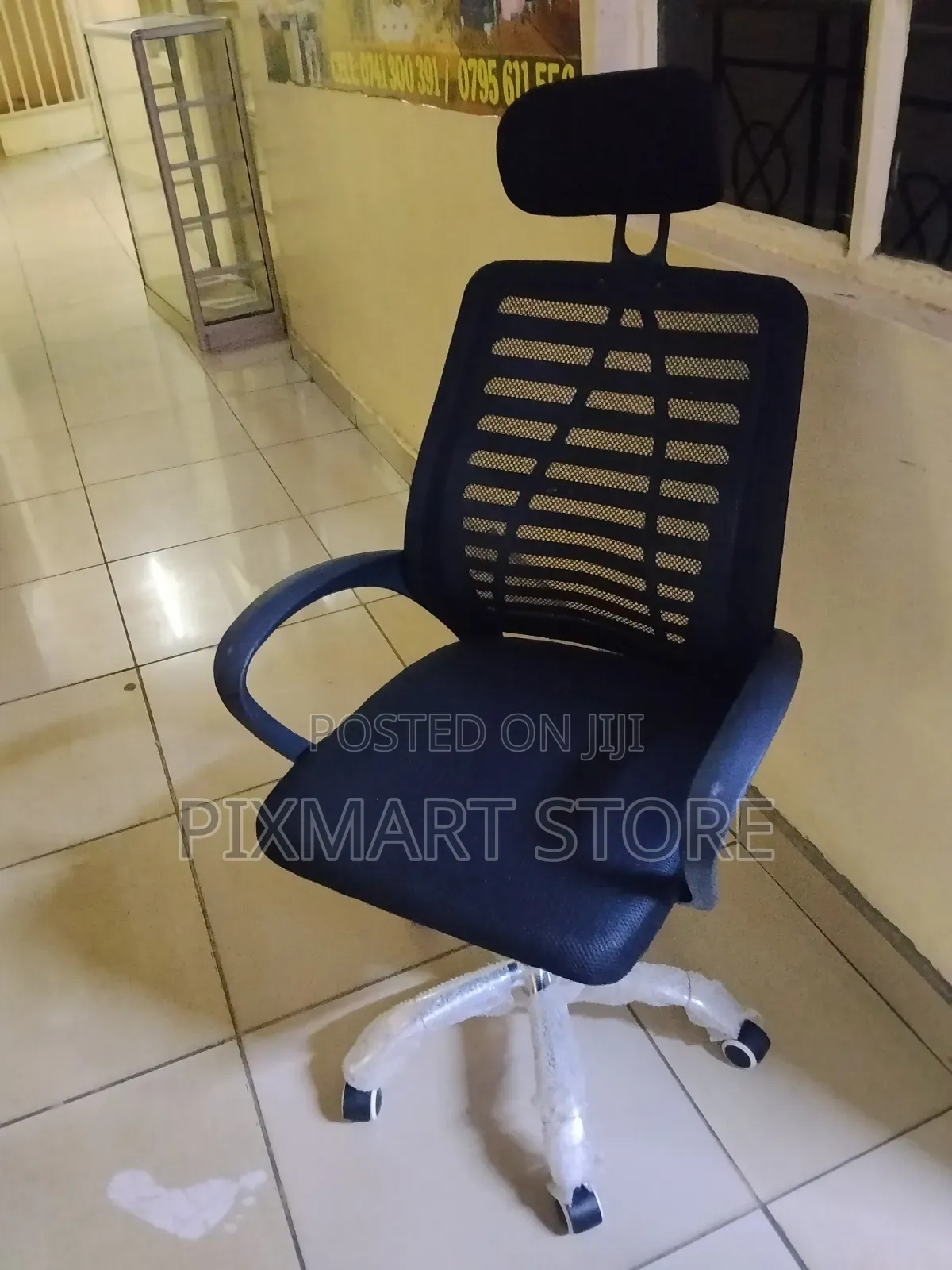 Padded Executive Office Chair With Headrest