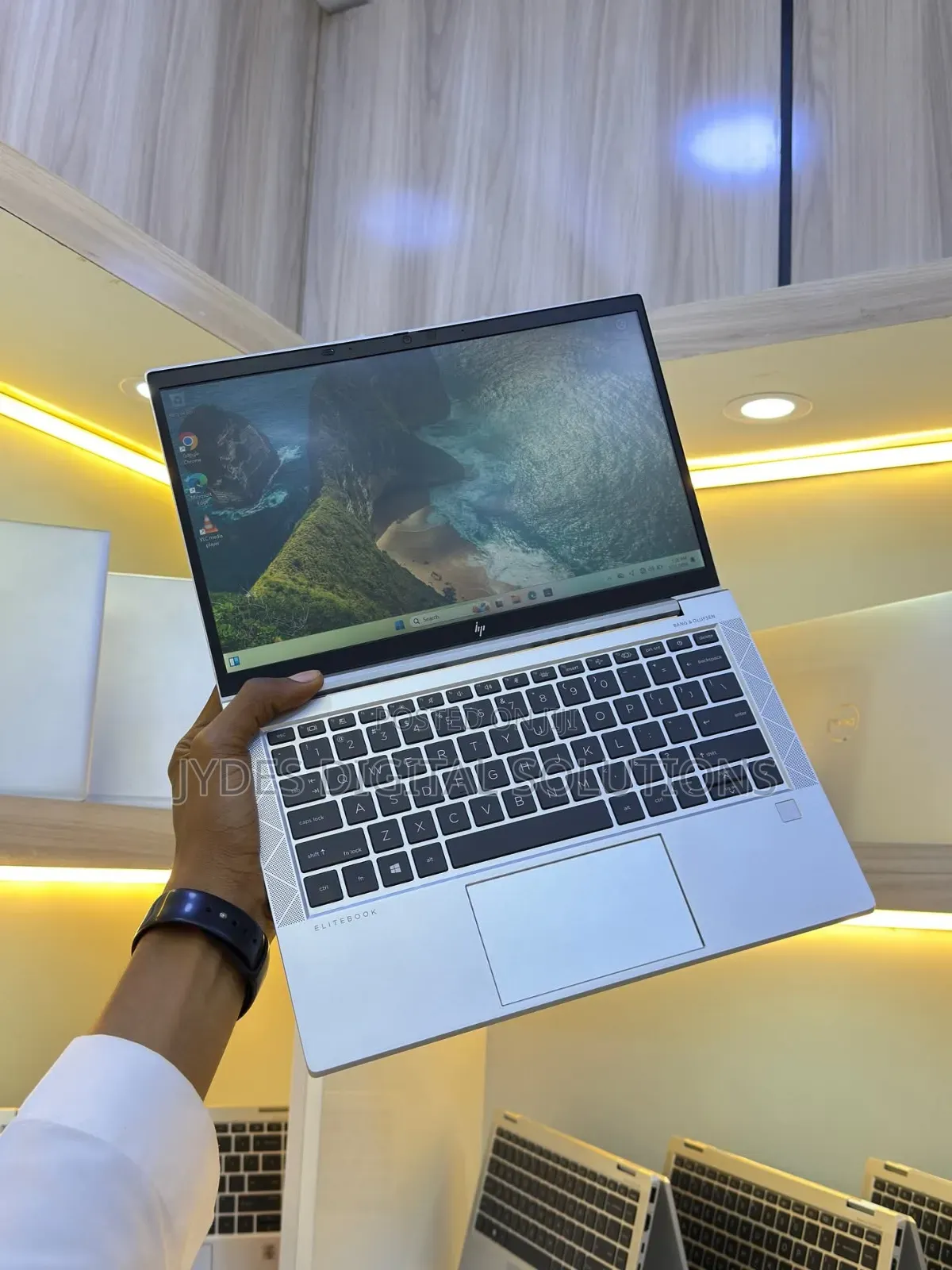 Laptop HP EliteBook 835 G7 8GB AMD Ryzen 7 SSD 256GB