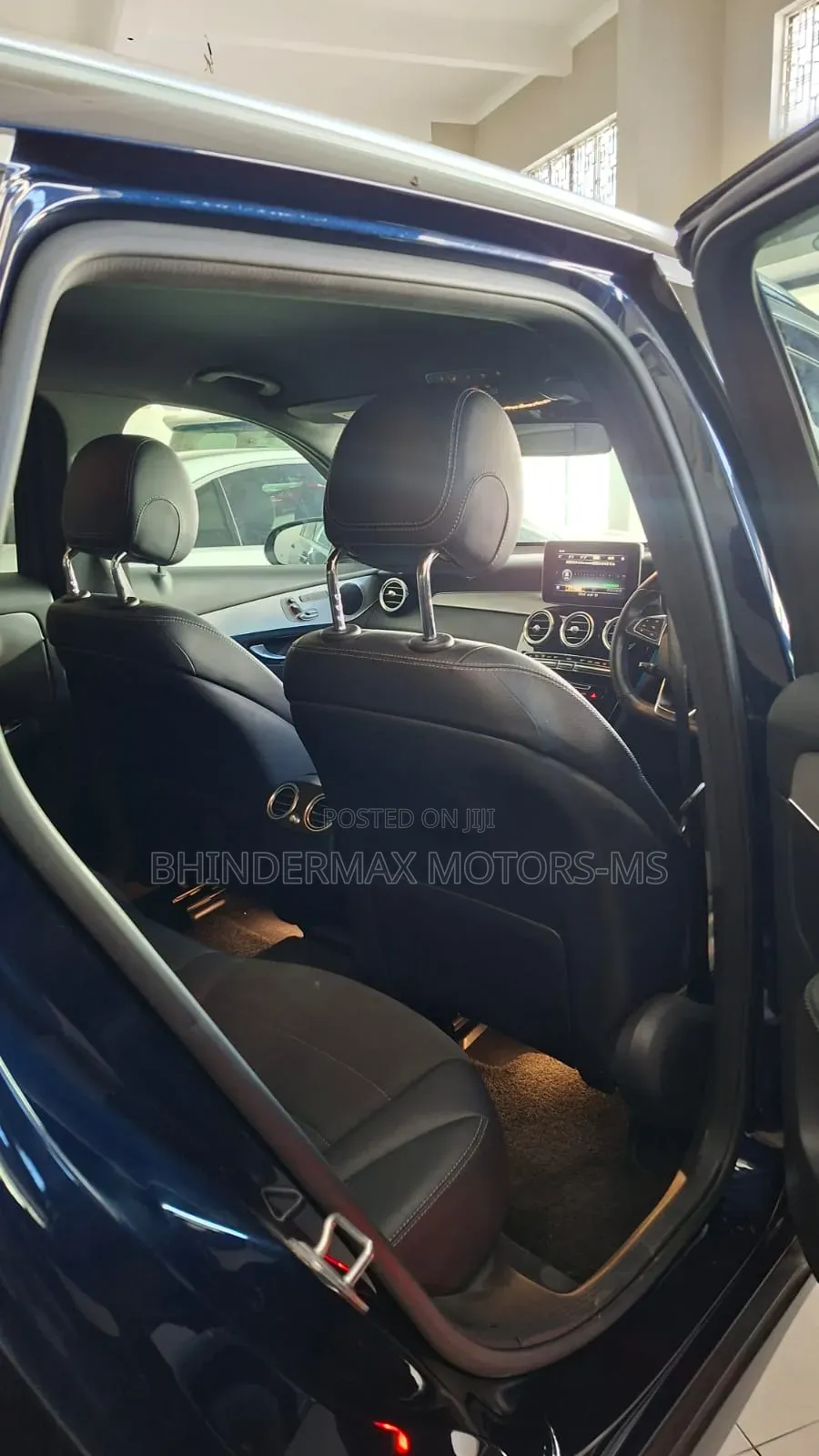 Mercedes-Benz GLC-Class 2019 White