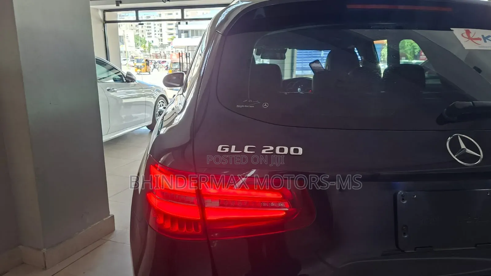 Mercedes-Benz GLC-Class 2019 White