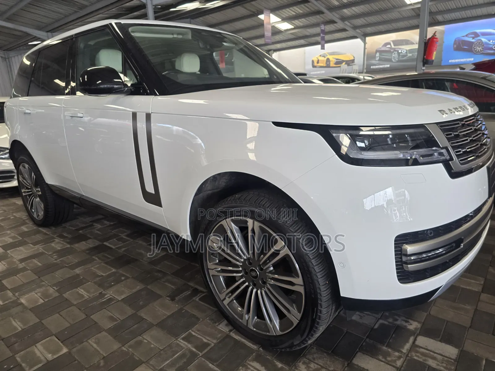 Land Rover Range Rover Vogue 2024 White