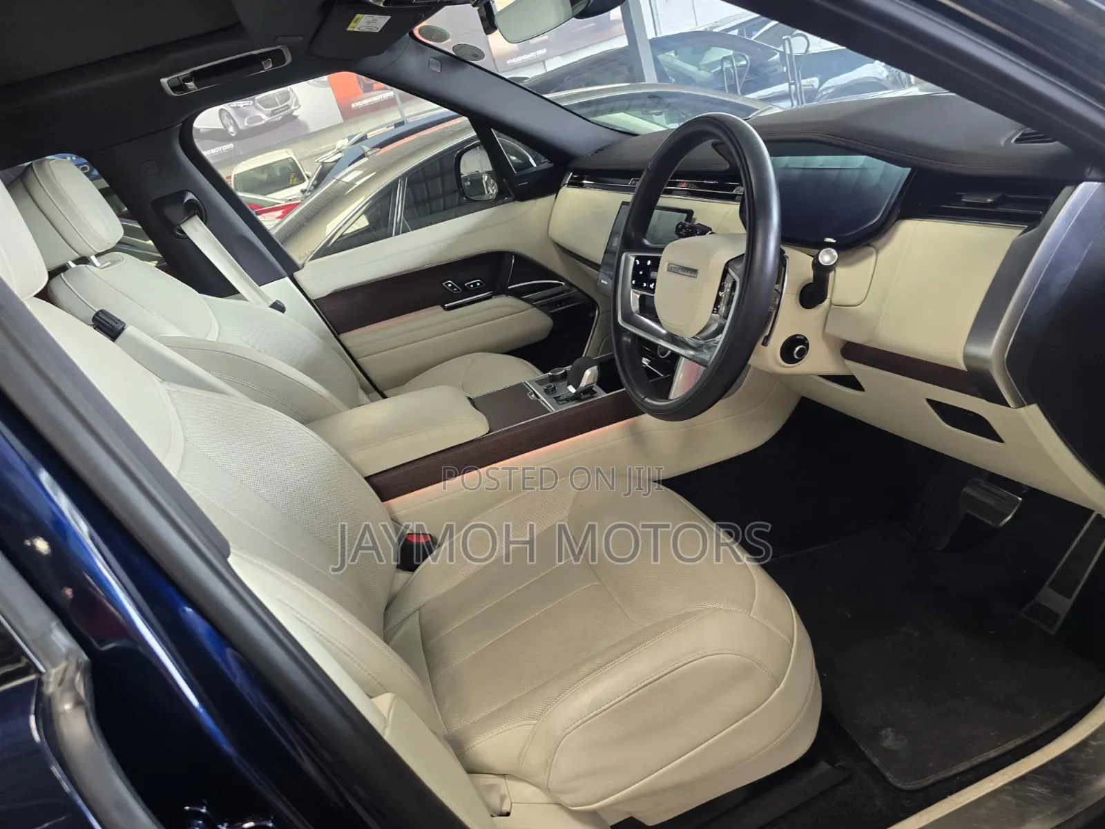 Land Rover Range Rover Vogue 2023 Blue