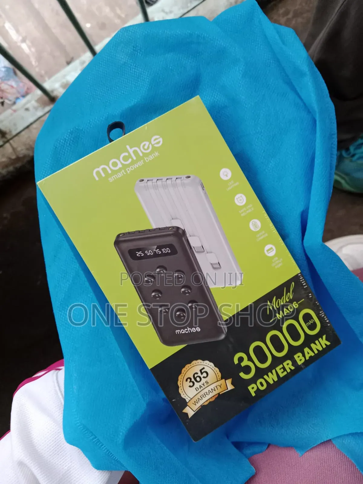 30000mah Mache Power Bank With Digital Display,Real Time Battery