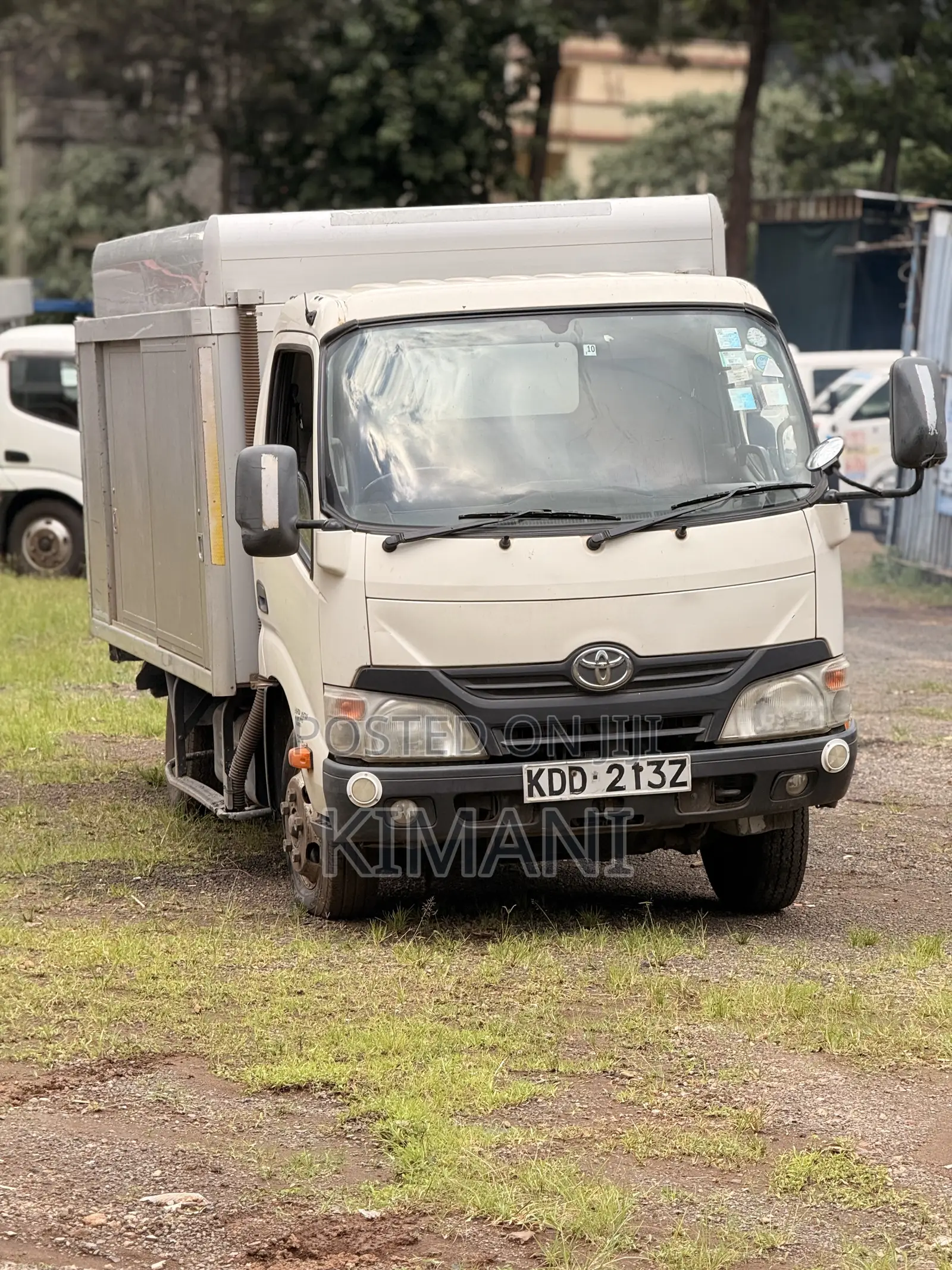Mazda Dyna in a Good Working Condition