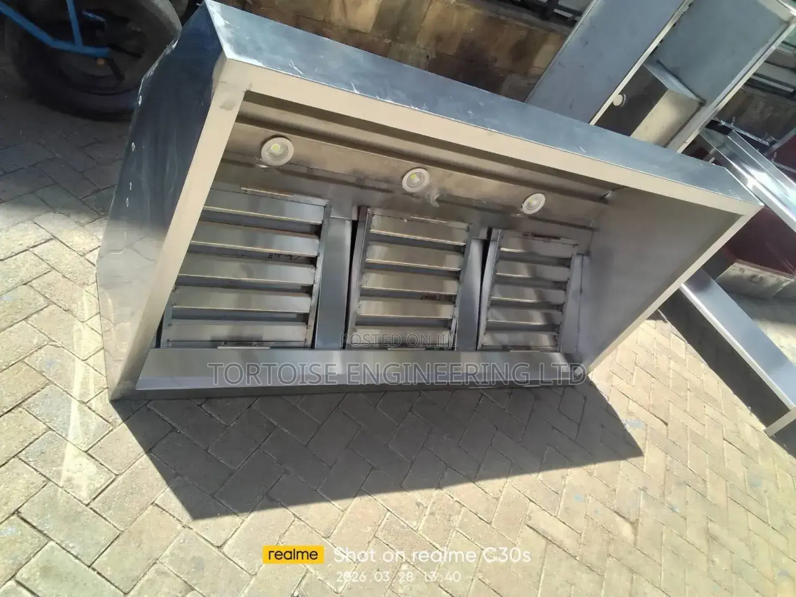 Stainless Steel Kitchen Hood With Lightbulb Size 2400mm × 900mm ×550mm