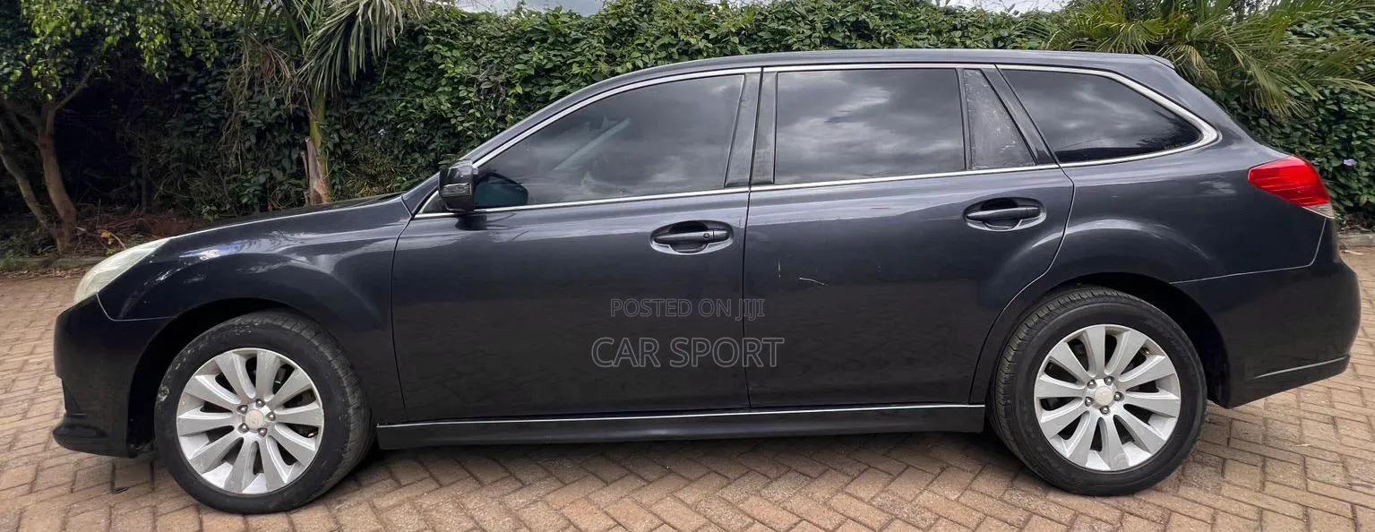 Subaru Legacy 2012 Gray