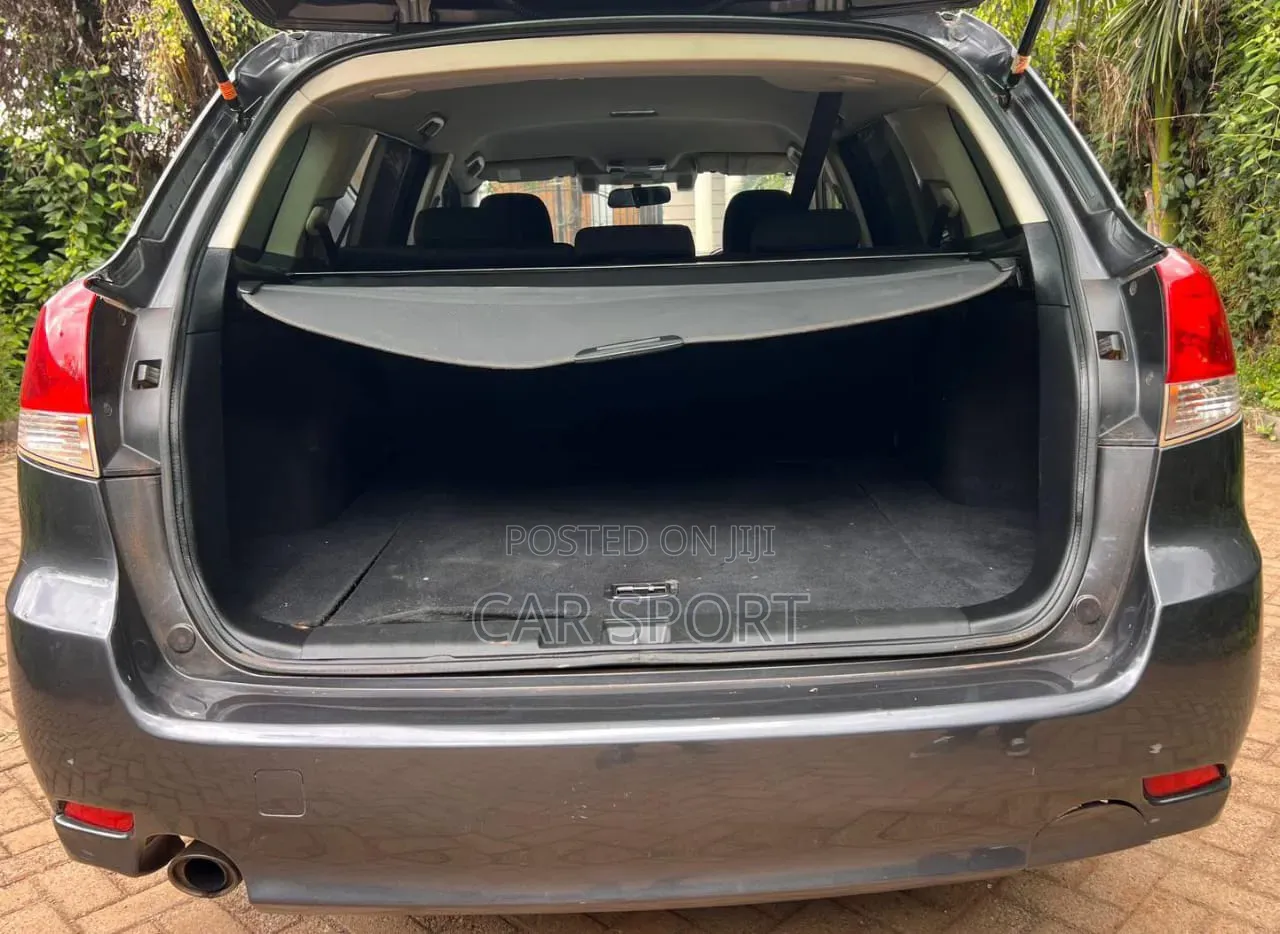 Subaru Legacy 2012 Gray