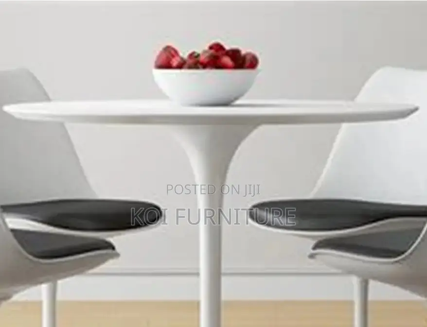Coffee Table; Round Tulip Dining Marble Coffee Table