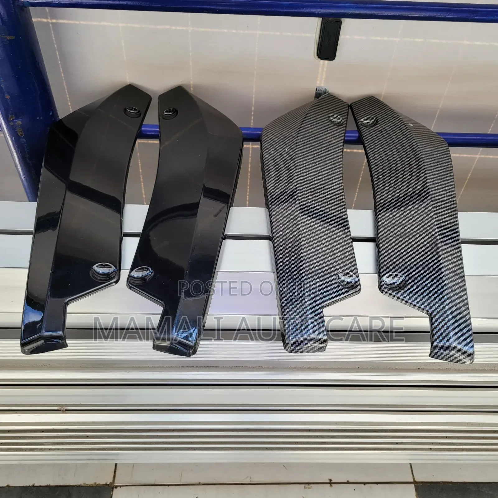 2pcs Universal Rear Bumper Splitters
