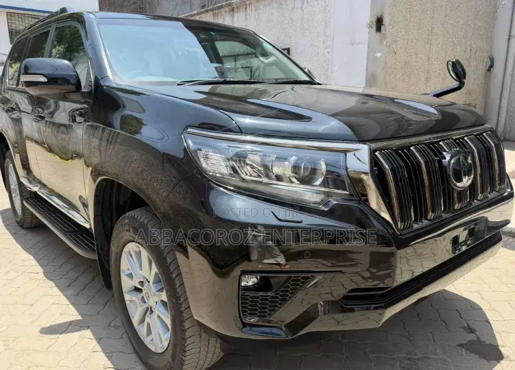 Toyota Land Cruiser Prado 2021 Black