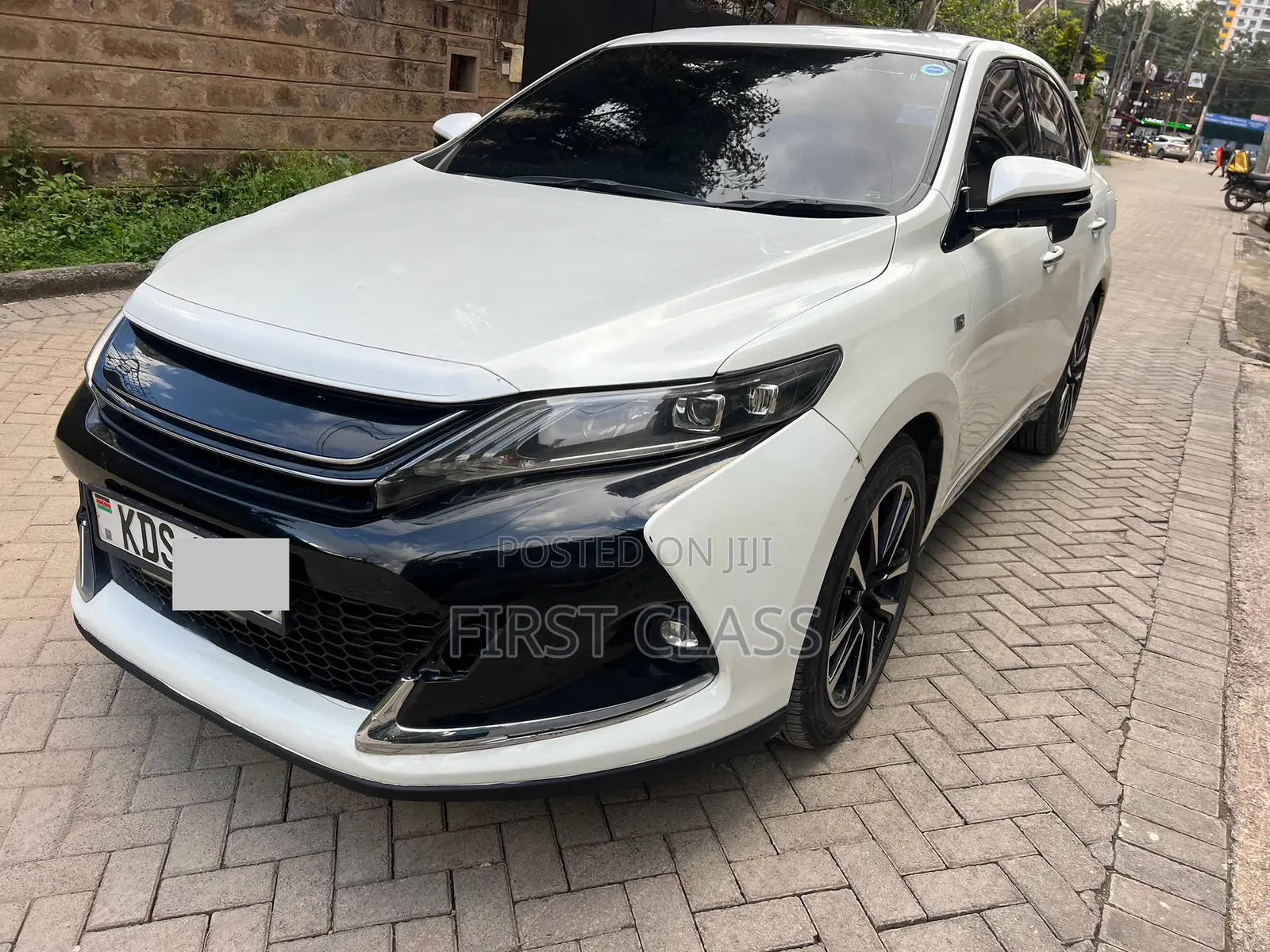 Toyota Harrier 2017 White