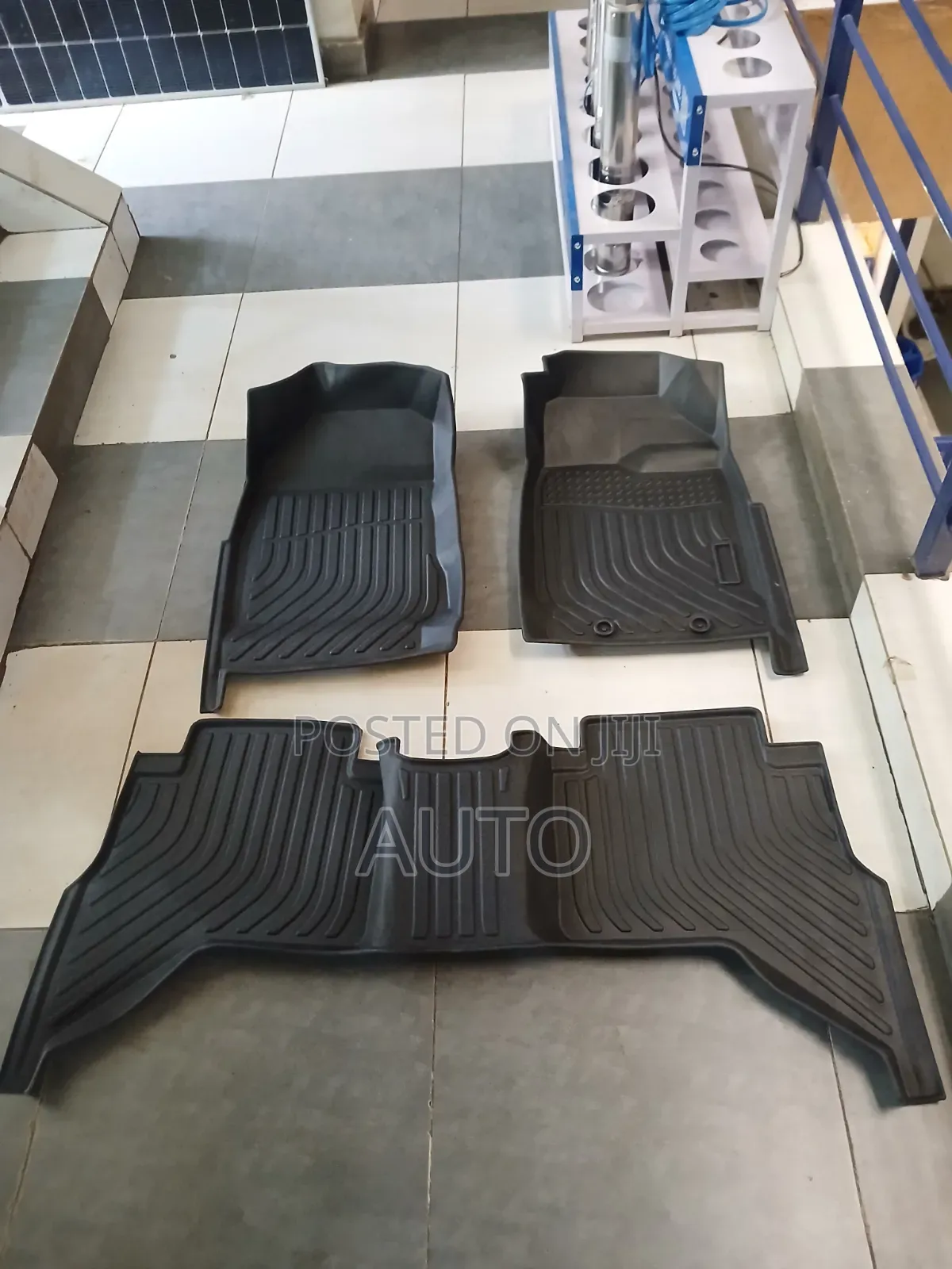 Isuzu D-Max 3d Tpe Floor Mats – Heavy Duty All Weather Car Mats