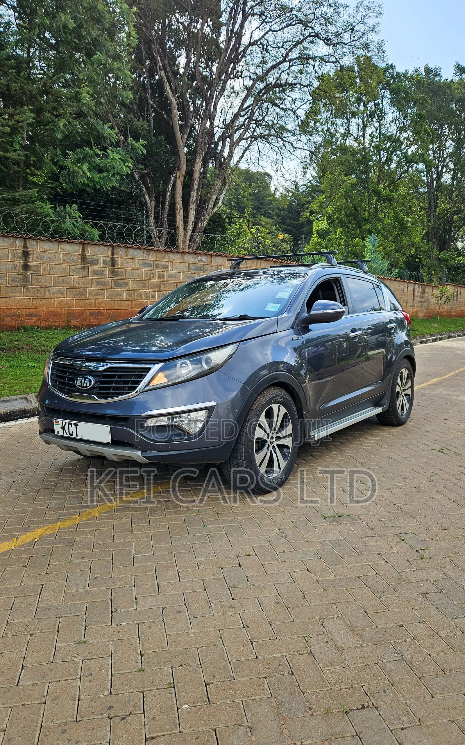 Kia Sportage SX 4dr SUV (2.0L 4cyl Turbo 6A) 2012 Gray