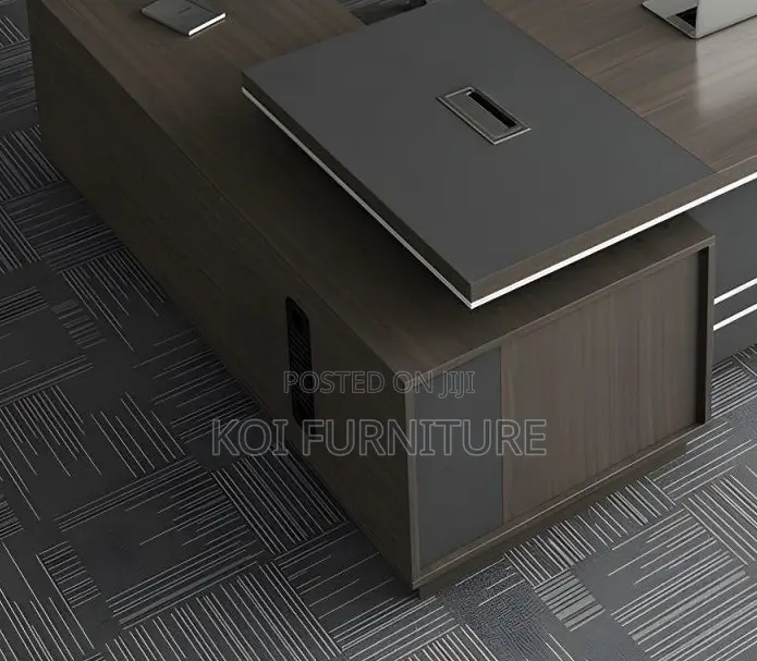 Offie Desk; 1.6 Meters Executive Wooden Modern Office Desk