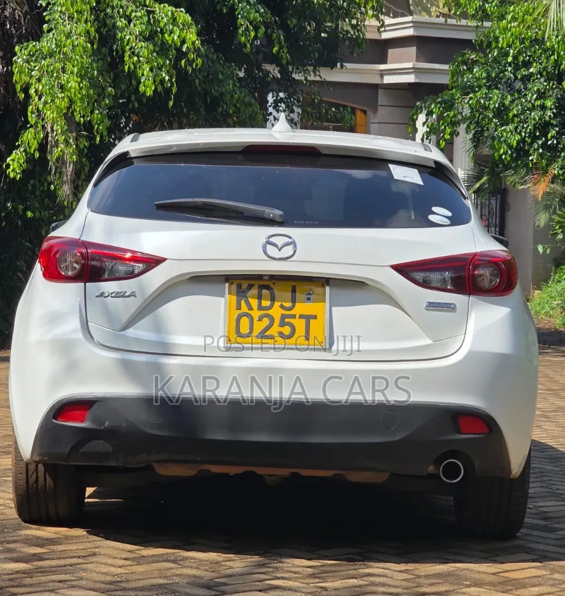 Mazda Axela 2015 White