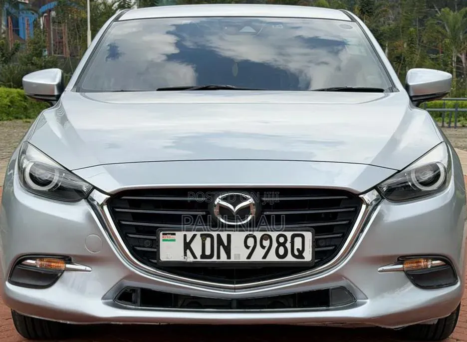 Mazda Axela 2016
